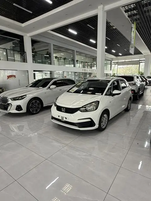 Honda Fit 2023 — фото 1