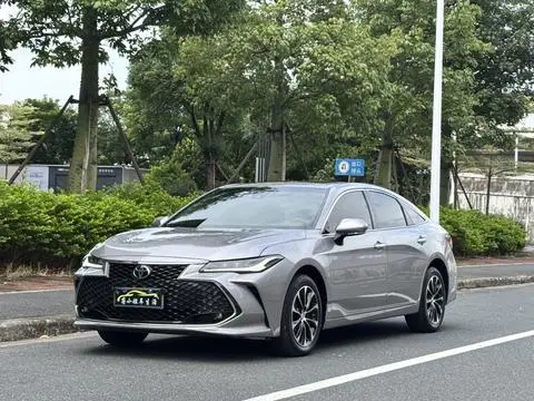 Toyota 亚洲龙 2023