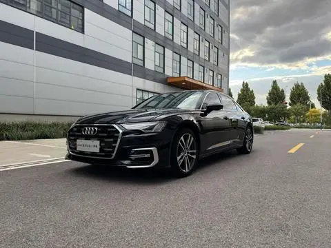 Audi A6L 2019 — фото 1