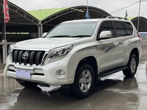 Toyota Prado 2016 — фото 1