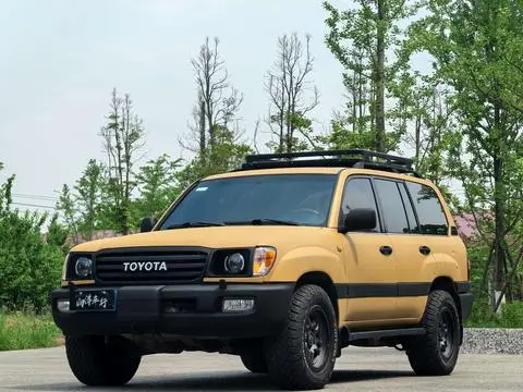 Toyota 兰德酷路泽 2005