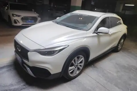 Infiniti QX30 2017