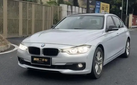 BMW 3 Series 2016 — фото 1
