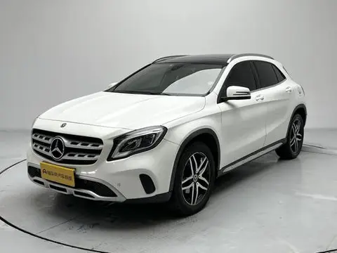 Mercedes-Benz GLA 2017