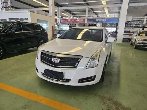Cadillac XTS 2013