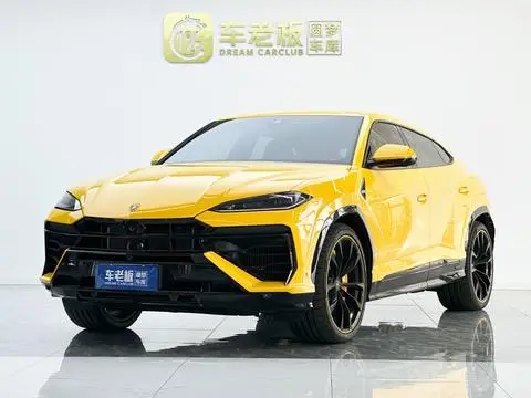 Lamborghini Urus SE 2025