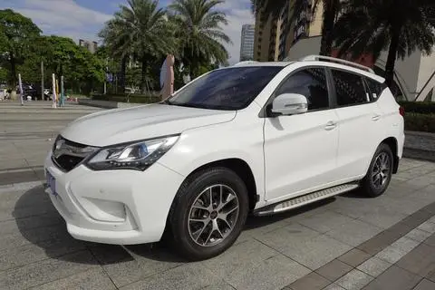BYD 宋 2016