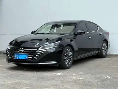 Nissan Teana 2022