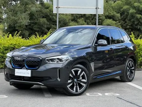 BMW iX3 2021