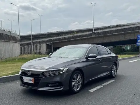 Honda Accord 2018 — фото 1