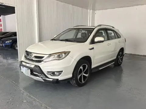 BYD S7 2015