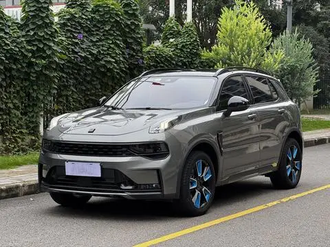 Lynk & Co 01 2021