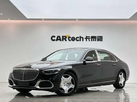 Mercedes-Benz 迈巴赫S-Class 2025