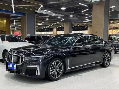 BMW 7 Series 2018 — фото 1