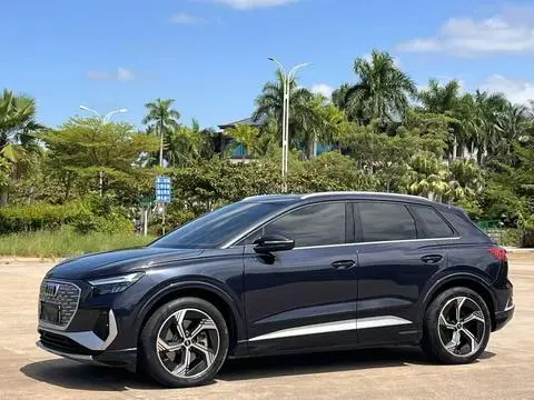 Audi Q4 e-tron 2023