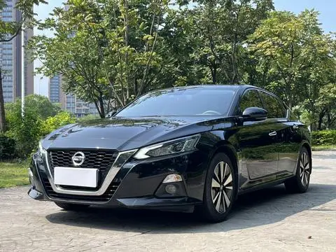 Nissan Teana 2021 — фото 1
