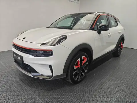 Lynk & Co 06 2020