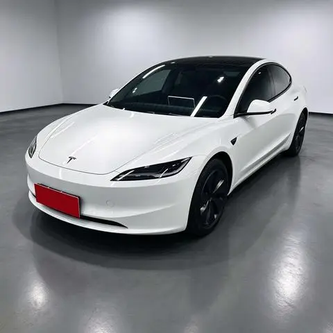 Tesla Model 3 2025