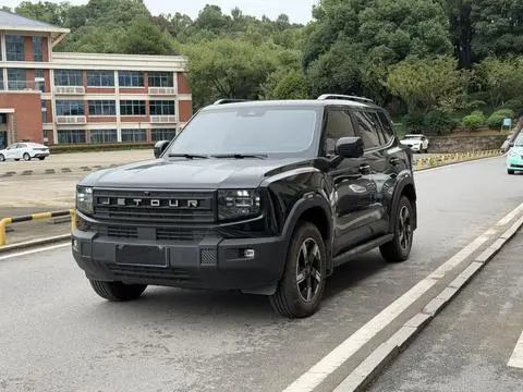 Jetour 自由者 2025