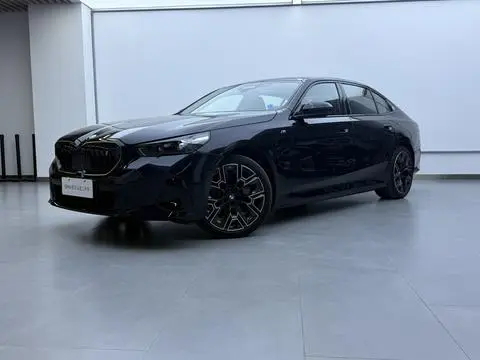 BMW i5 2025