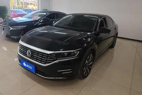 Volkswagen Passat 2023