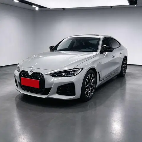 BMW i4 2022 — фото 1