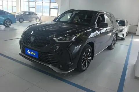 Toyota Crown Kluger 2023