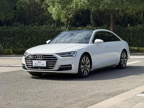 Audi A8 2021
