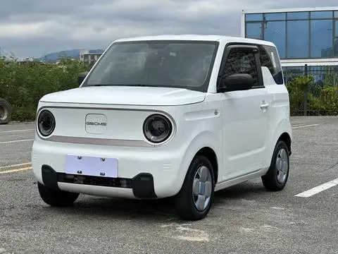 Geely 熊猫 2023 — фото 1