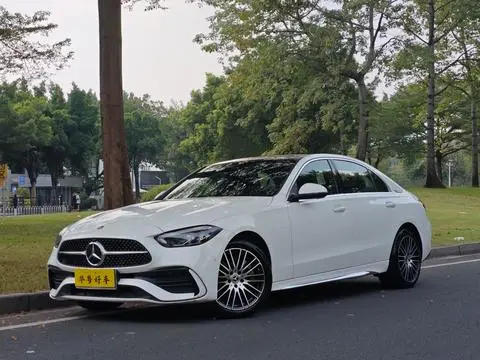 Mercedes-Benz C-Class 2024