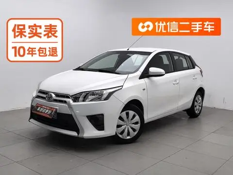 Toyota YARIS L 2015 — фото 1
