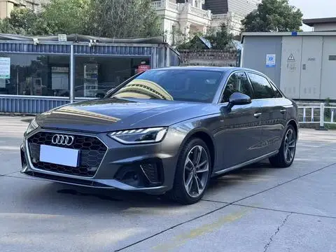 Audi A4L 2020 — фото 1