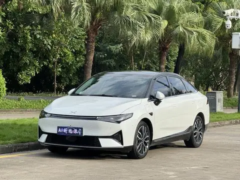 XPeng 小鹏P5 2022