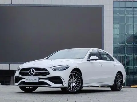 Mercedes-Benz C-Class 2024