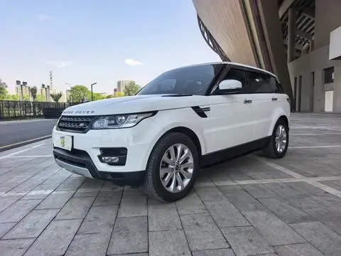 Land Rover 揽胜运动 2016 — фото 1
