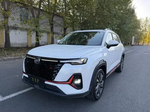 Changan CS35 PLUS 2022 — фото 1