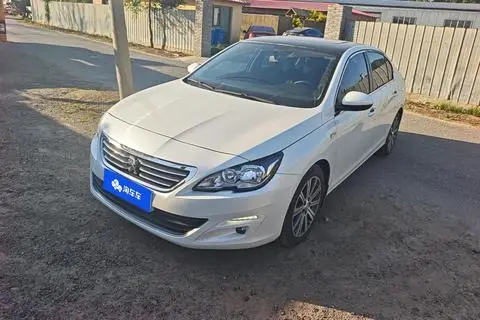 Peugeot 408 2015