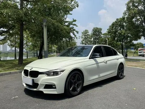 BMW 3 Series 2016 — фото 1