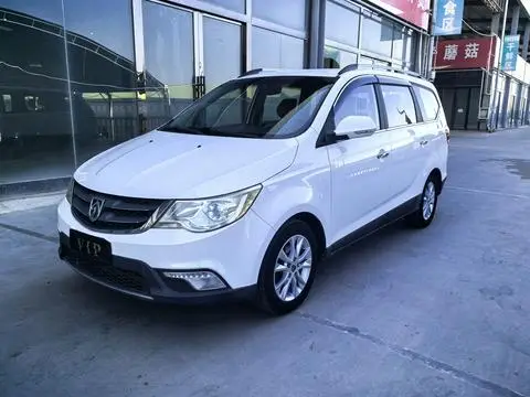 Baojun 730 2015