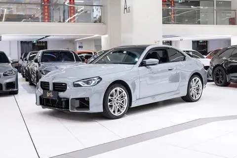 BMW M2 2024