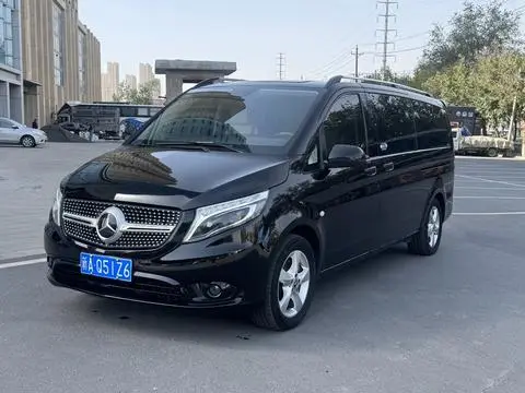 Mercedes-Benz 威霆 2020 — фото 1