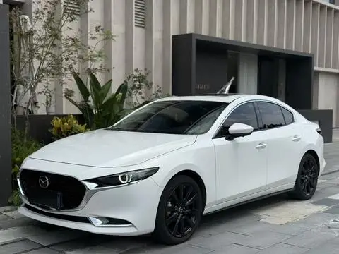 Mazda 3 昂克赛拉 2023 — фото 1