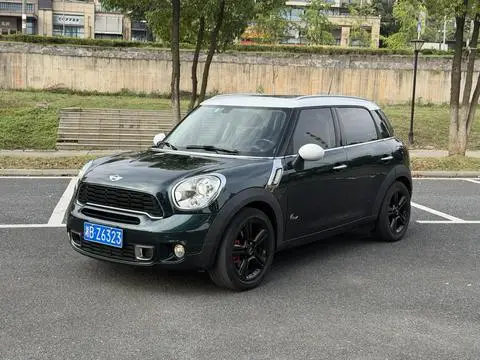 MINI COUNTRYMAN 2011