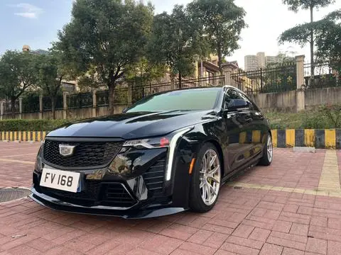 Cadillac CT4 2021