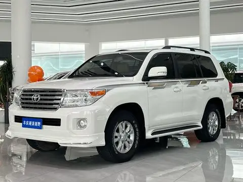 Toyota 兰德酷路泽 2012