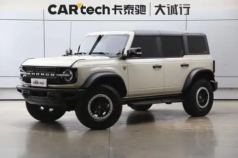 Ford Bronco 2024