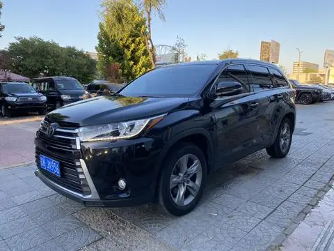Toyota Highlander 2021