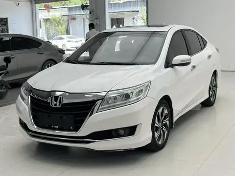 Honda Crider 2016