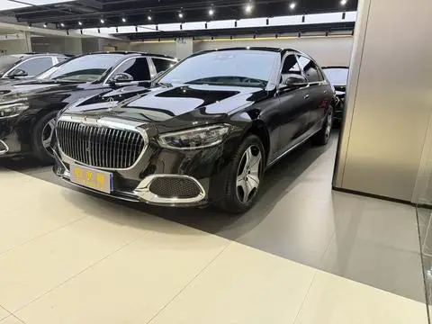 Mercedes-Benz 迈巴赫S-Class 2024