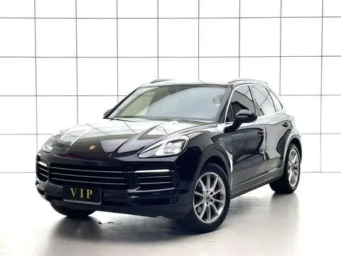 Porsche Cayenne 2019 — фото 1